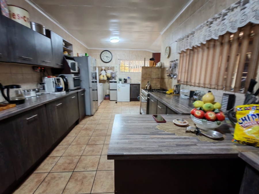 3 Bedroom Property for Sale in Vaalpark Free State